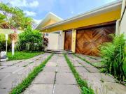 Casa / Sobrado Comercial para Locação em Curitiba/PR...