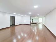 Casa / Sobrado Comercial para Locação em Divinópolis/MG...