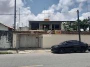 Casa / Sobrado Comercial para Locação em Fortaleza/CE...