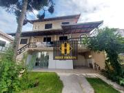 Casa / Sobrado Comercial para Locação em Itapema/SC Meia...