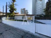 Casa / Sobrado Comercial para Locação em Joinville/SC...