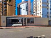 Casa / Sobrado Comercial para Locação em Londrina/PR...