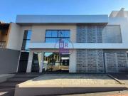 Casa / Sobrado Comercial para Locação em Londrina/PR...