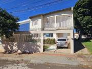 Casa / Sobrado Comercial para Locação em Londrina/PR...