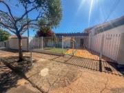 Casa / Sobrado Comercial para Locação em Londrina/PR...