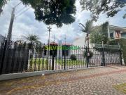 Casa / Sobrado Comercial para Locação em Maringá/PR Zona 05