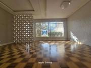 Casa / Sobrado Comercial para Locação em Mogi das...