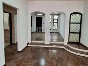 Casa / Sobrado Comercial para Locação em Piracicaba/SP...