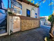 Casa / Sobrado Comercial para Locação em Poços de...