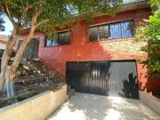 Casa / Sobrado Comercial para Locação em Porto Alegre/RS...