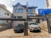 Casa / Sobrado Comercial para Locação em Porto Alegre/RS...