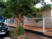 Casa / Sobrado Comercial para Locação em Ribeirão...