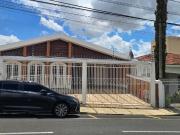 Casa / Sobrado Comercial para Locação em São José do Rio...