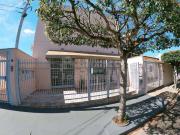 Casa / Sobrado Comercial para Locação em São José do Rio...