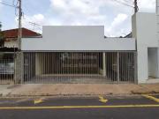 Casa / Sobrado Comercial para Locação em São José do Rio...