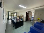 Casa / Sobrado Comercial para Locação em São José dos...