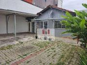 Casa / Sobrado Comercial para Locação em São José dos...