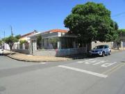 Casa / Sobrado Comercial para Locação em Sumaré/SP Vila...