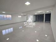 Casa / Sobrado Comercial para Locação em Uberlândia/MG...