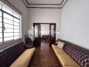 Casa / Sobrado Comercial para Locação em Uberlândia/MG...