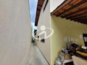 Casa / Sobrado Comercial para Locação em Uberlândia/MG...