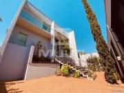 Casa / Sobrado Comercial para Locação em Uberlândia/MG...