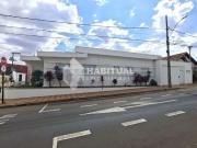 Casa / Sobrado Comercial para Locação em Uberlândia/MG...