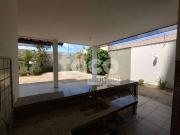 Casa / Sobrado Comercial para Locação em Uberlândia/MG...