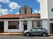 Casa / Sobrado Comercial para Locação em Uberlândia/MG...