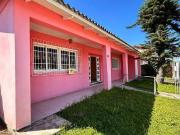 Casa / Sobrado Comercial para Locação em Viamão/RS...