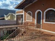 Casa / Sobrado Comercial para Venda em Campinas/SP...