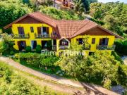 Casa / Sobrado Comercial para Venda em Campos do...