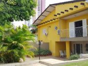Casa / Sobrado Comercial para Venda em Cuiabá/MT Duque...