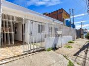 Casa / Sobrado Comercial para Venda em Curitiba/PR...