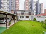 Casa / Sobrado Comercial para Venda em Curitiba/PR...