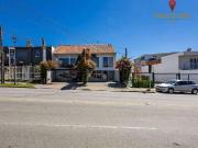 Casa / Sobrado Comercial para Venda em Curitiba/PR...