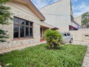 Casa / Sobrado Comercial para Venda em Curitiba/PR...