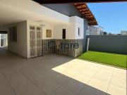 Casa / Sobrado Comercial para Venda em Fortaleza/CE...