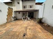 Casa / Sobrado Comercial para Venda em Goiânia/GO Jardim...