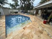 Casa / Sobrado Comercial para Venda em Guarujá/SP Jardim...