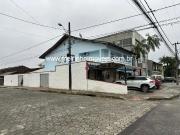 Casa / Sobrado Comercial para Venda em Joinville/SC...