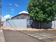 Casa / Sobrado Comercial para Venda em Londrina/PR...