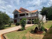 Casa / Sobrado Comercial para Venda em Londrina/PR...