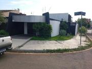 Casa / Sobrado Comercial para Venda em Londrina/PR...