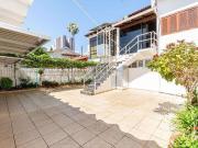 Casa / Sobrado Comercial para Venda em Porto Alegre/RS...