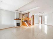Casa / Sobrado Comercial para Venda em Porto Alegre/RS...