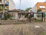 Casa / Sobrado Comercial para Venda em Porto Alegre/RS...
