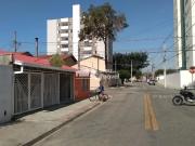 Casa / Sobrado Comercial para Venda em São José dos...