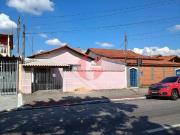 Casa / Sobrado Comercial para Venda em São José dos...