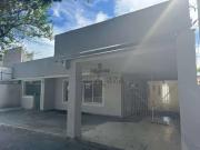 Casa / Sobrado Comercial para Venda em São José dos...